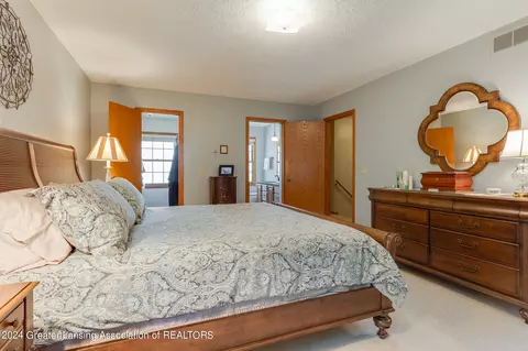 Bedroom - 3933 W Herbison Rd, Dewitt, MI 48820 photo 3 of 6