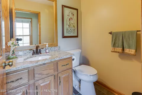 Bath - 3933 W Herbison Rd, Dewitt, MI 48820 photo 1 of 5