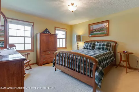 Bedroom - 3933 W Herbison Rd, Dewitt, MI 48820 photo 4 of 6