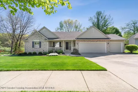 13177 Watercrest Dr, Dewitt, MI 48820 photo 2