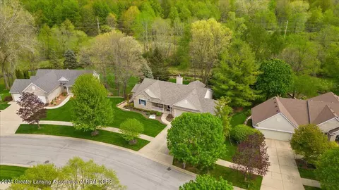 13177 Watercrest Dr, Dewitt, MI 48820 photo 4