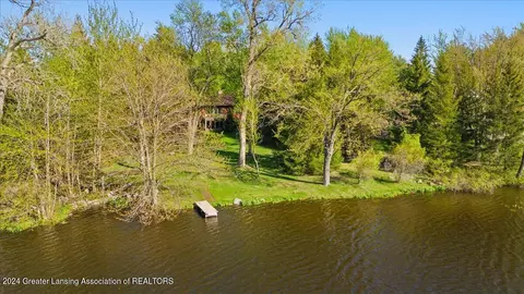 View/Area - 8358 Loomis Rd, Dewitt, MI 48820 photo 3 of 8