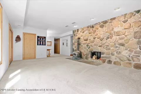 Living - 8358 Loomis Rd, Dewitt, MI 48820 photo 5 of 5