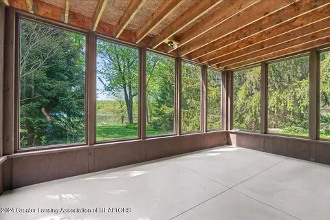 Exterior - 8358 Loomis Rd, Dewitt, MI 48820 photo 8 of 14