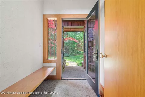 Entry Way - 8358 Loomis Rd, Dewitt, MI 48820 photo 1 of 4