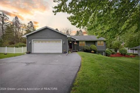 2296 Brookmead Way, Charlotte, MI 48813