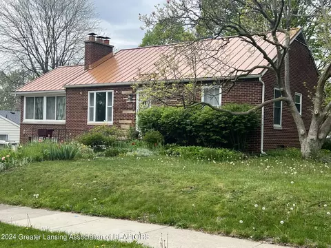 627 Glendale Ave, Lansing, MI 48910
