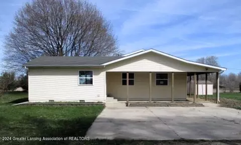 2262 W Britton Rd, Perry, MI 48872