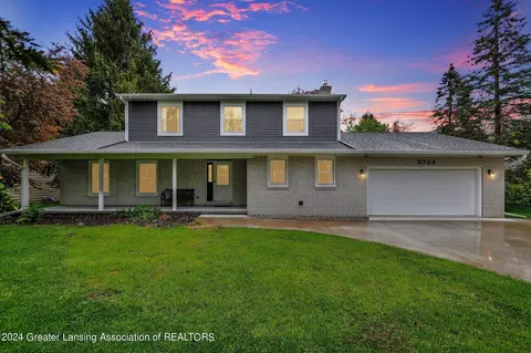 5784 N Green Rd, Haslett, MI 48840