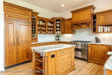 5568 Wild Iris Ln, Haslett, MI 48840 photo 16