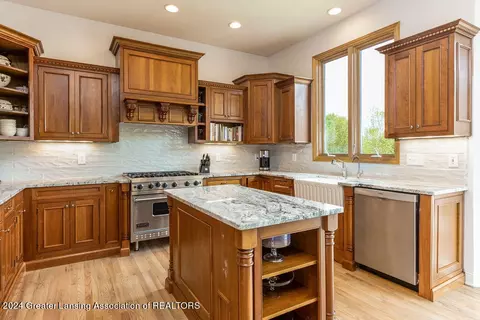 5568 Wild Iris Ln, Haslett, MI 48840 photo 19