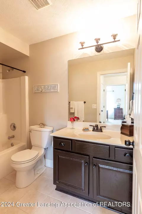 5568 Wild Iris Ln, Haslett, MI 48840 photo 42