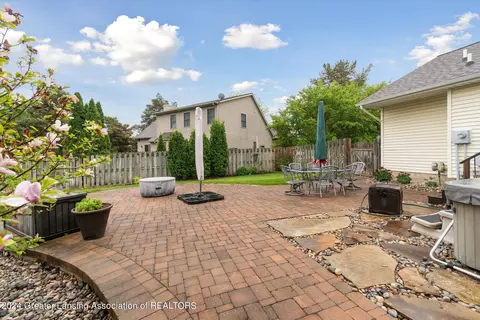 13041 Sherrington Dr, Dewitt, MI 48820 photo 40