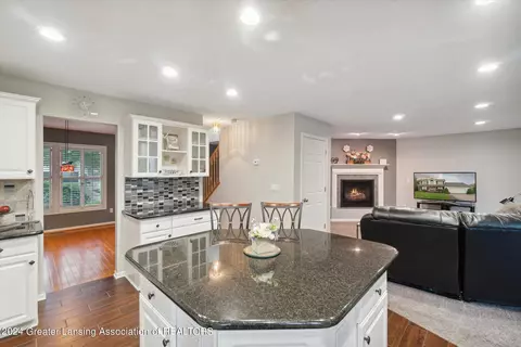 13041 Sherrington Dr, Dewitt, MI 48820 photo 18