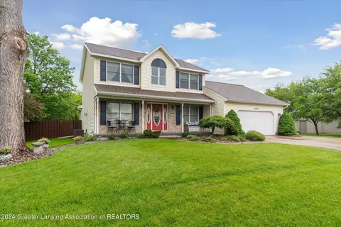 13041 Sherrington Dr, Dewitt, MI 48820 photo 2