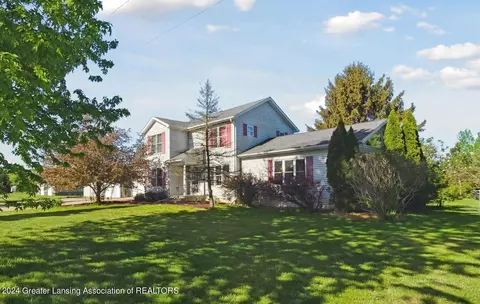2420 S Canal St, Eaton Rapids, MI 48827