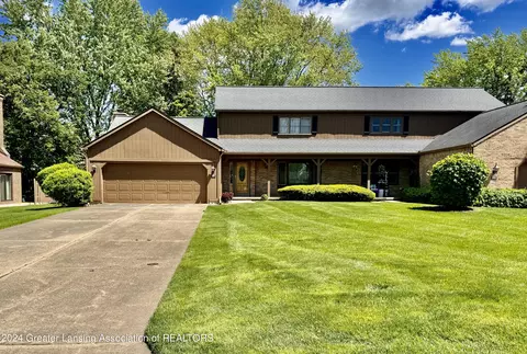 13187 Hitching Post Rd, Dewitt, MI 48820