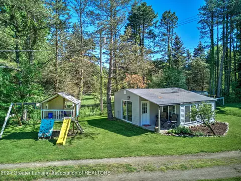 Exterior - 4190 Beeman Rd, Williamston, MI 48895 photo 21 of 25