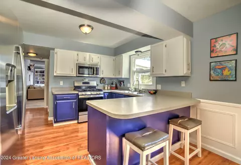 Kitchen - 4190 Beeman Rd, Williamston, MI 48895 photo 4 of 4
