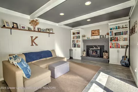 Living - 4190 Beeman Rd, Williamston, MI 48895 photo 1 of 4
