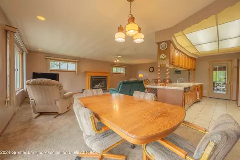 Dining - 6733 E Galway Cir, Dimondale, MI 48821 photo 2 of 2