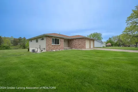 Other - 6733 E Galway Cir, Dimondale, MI 48821 photo 16 of 17