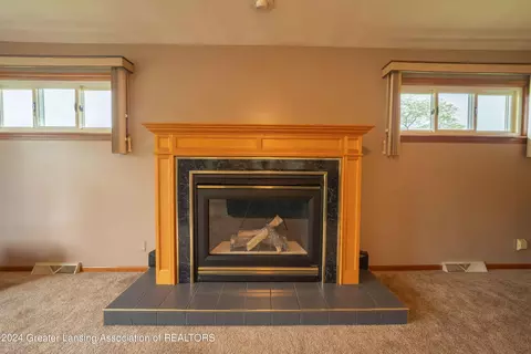 Living - 6733 E Galway Cir, Dimondale, MI 48821 photo 4 of 4