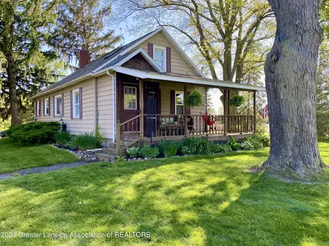 10922 Bishop Hwy, Dimondale, MI 48821