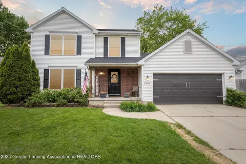 2541 Schippell St, Holt, MI 48842