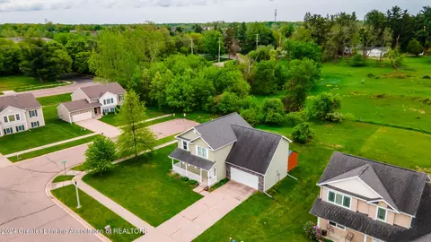 7607 Taragreen Dr, Lansing, MI 48917 photo 21
