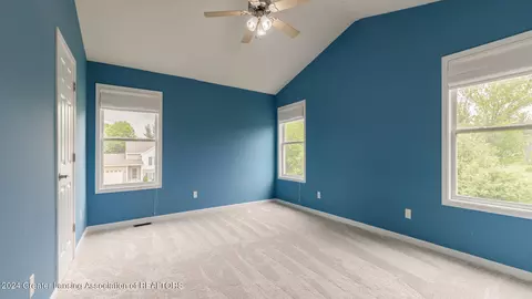 7607 Taragreen Dr, Lansing, MI 48917 photo 12
