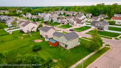 7607 Taragreen Dr, Lansing, MI 48917 photo 24