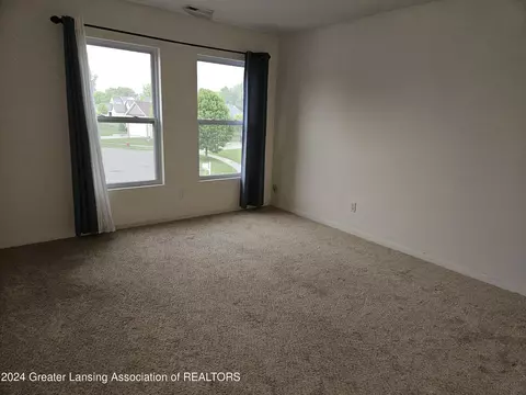 2193 Frontier Ct, Holt, MI 48842 photo 9
