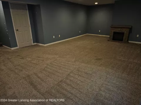 2193 Frontier Ct, Holt, MI 48842 photo 22