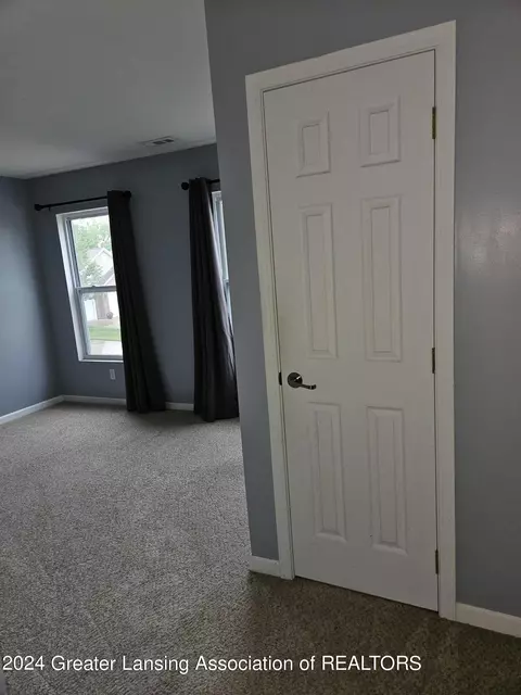 2193 Frontier Ct, Holt, MI 48842 photo 14