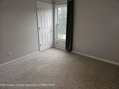 2193 Frontier Ct, Holt, MI 48842 photo 17