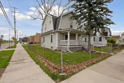 522 Lesher Pl, Lansing, MI 48912
