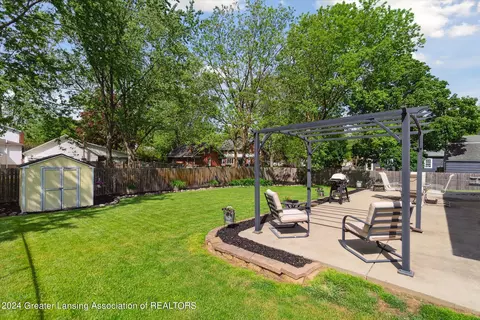 Exterior - 203 E Clark St, Saint Johns, MI 48879 photo 13 of 14