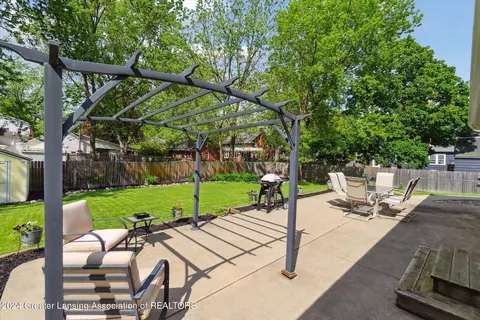 Exterior - 203 E Clark St, Saint Johns, MI 48879 photo 7 of 14