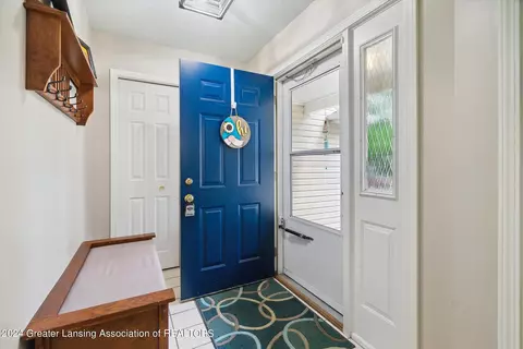 Entry Way - 203 E Clark St, Saint Johns, MI 48879 photo 1 of 2