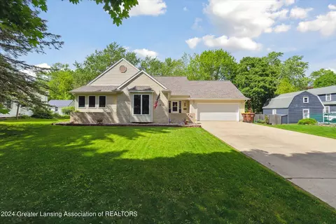 Exterior - 203 E Clark St, Saint Johns, MI 48879 photo 3 of 14