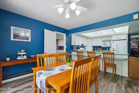 Dining - 203 E Clark St, Saint Johns, MI 48879 photo 3 of 3
