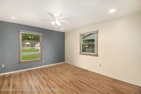 8644 Jacaranda Dr, Dimondale, MI 48821 photo 14