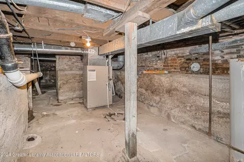 707 E Walker St, Saint Johns, MI 48879 photo 20