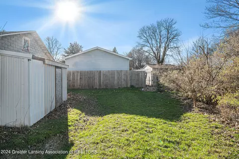 707 E Walker St, Saint Johns, MI 48879 photo 24