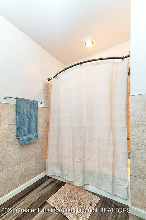 608 E State St, Saint Johns, MI 48879 photo 15