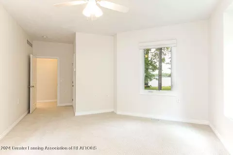 Bedroom - 6031 E Lake Dr, Haslett, MI 48840 photo 2 of 6