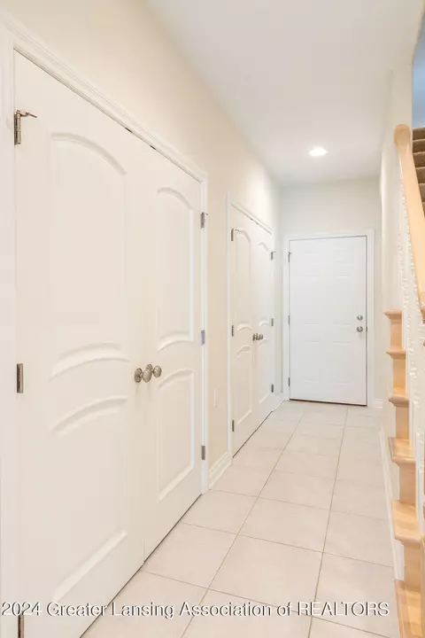 Entry Way - 6031 E Lake Dr, Haslett, MI 48840 photo 9 of 9