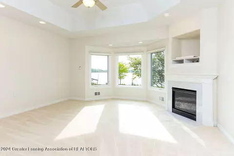 Living - 6031 E Lake Dr, Haslett, MI 48840 photo 6 of 7