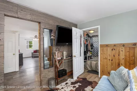 119 S Main St, Munith, MI 49259 photo 13